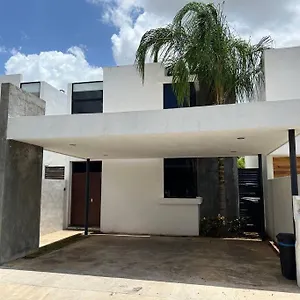 Сasa de vacaciones Residencia “sac Uh” 